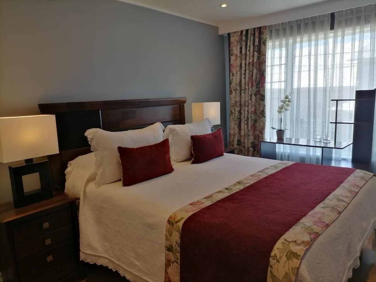 Hotel Puerta Del Lago Puerto Varas Eksteriør billede