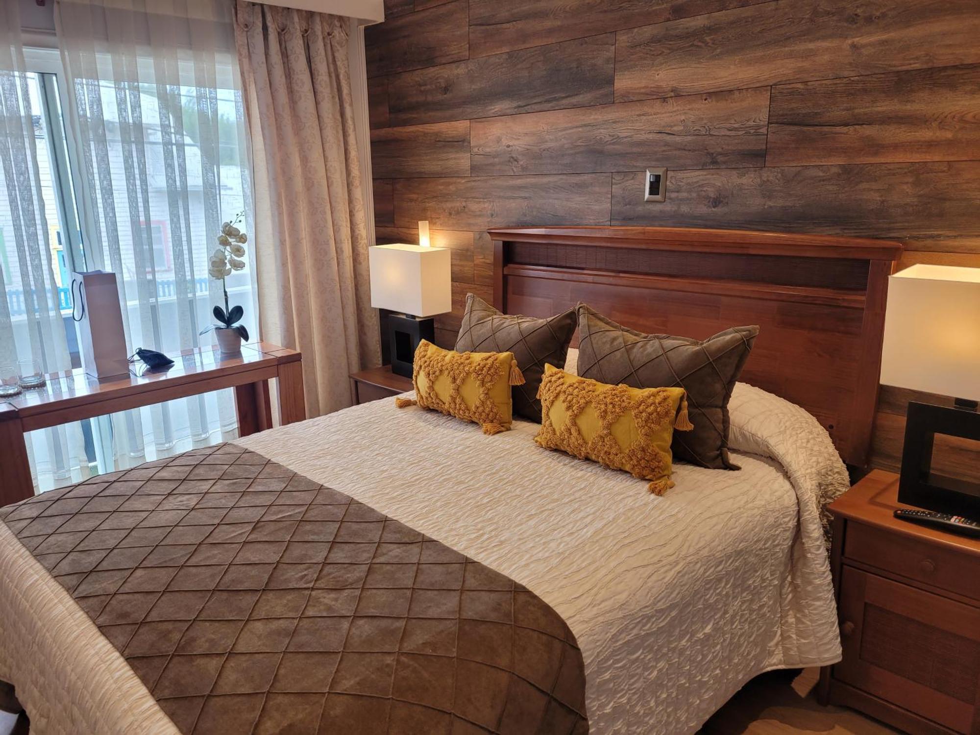 Hotel Puerta Del Lago Puerto Varas Eksteriør billede