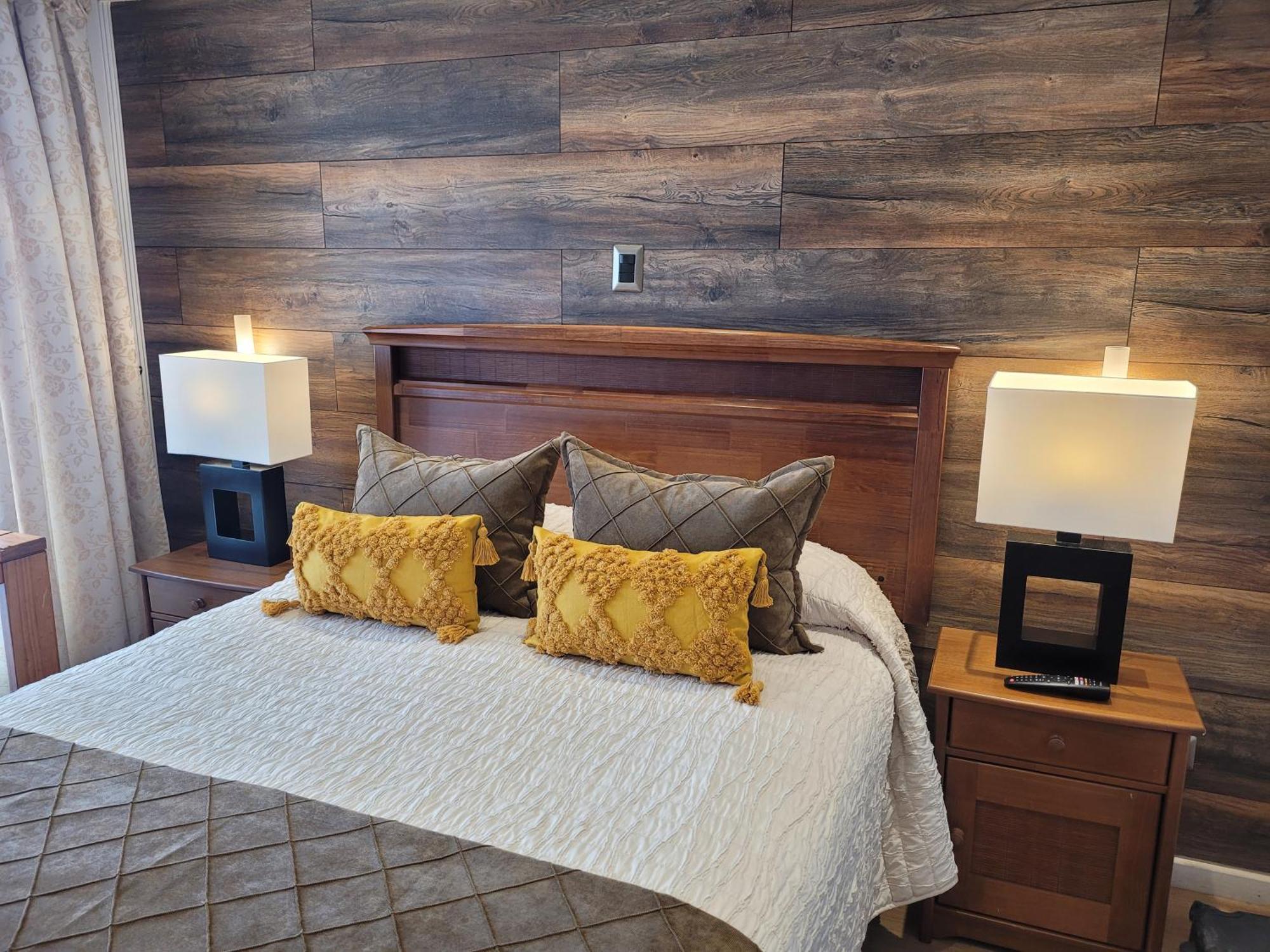 Hotel Puerta Del Lago Puerto Varas Eksteriør billede