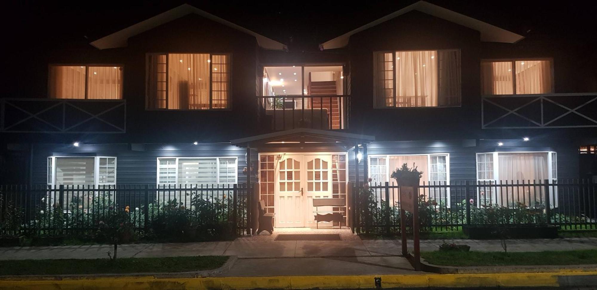 Hotel Puerta Del Lago Puerto Varas Eksteriør billede