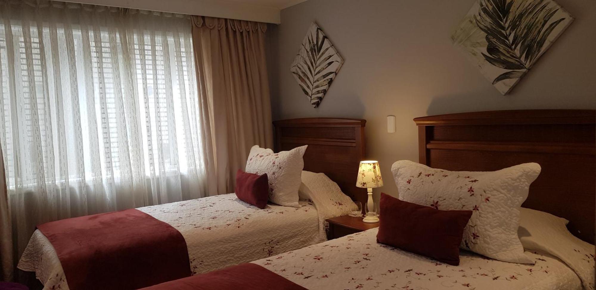 Hotel Puerta Del Lago Puerto Varas Eksteriør billede