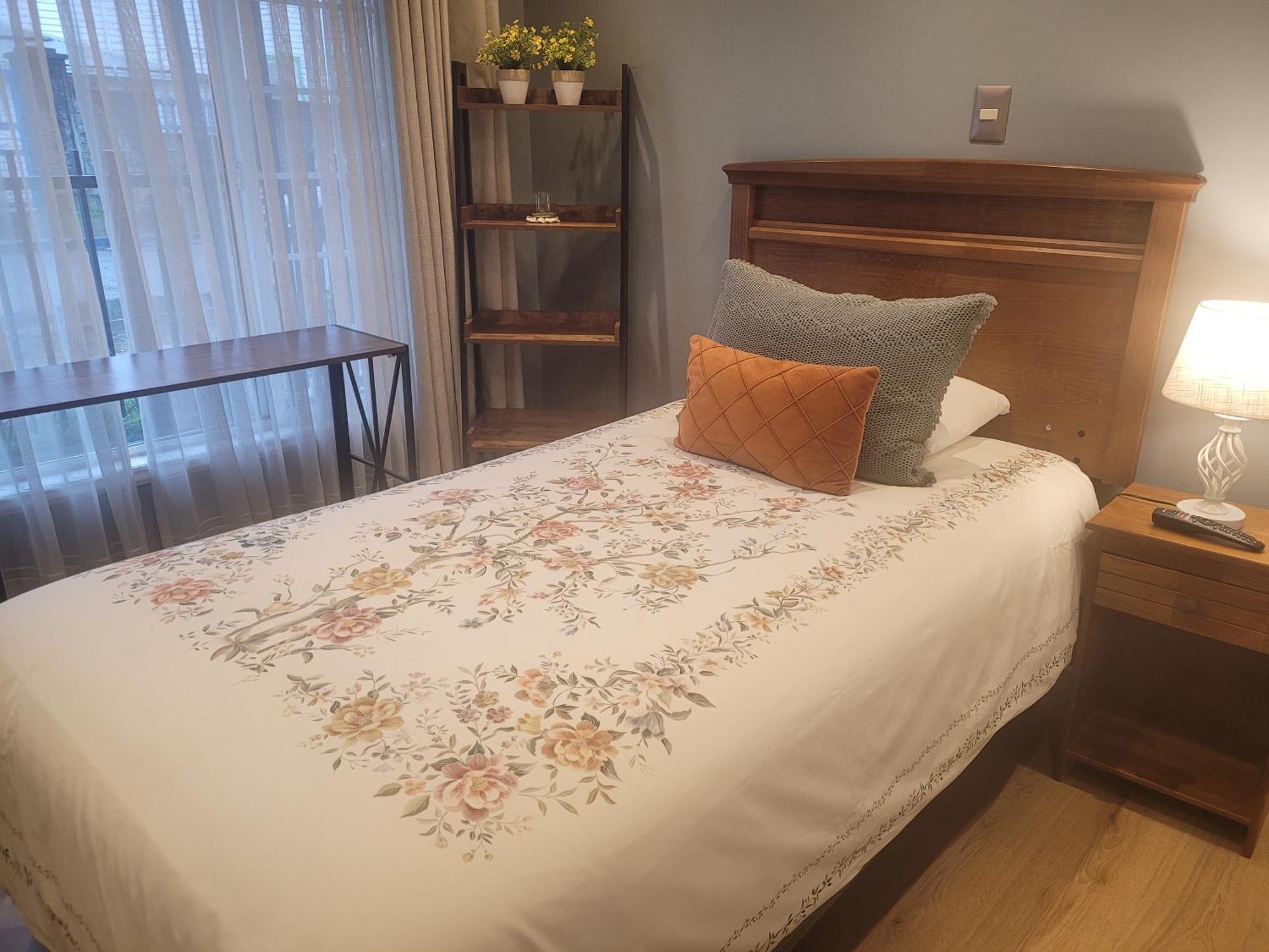 Hotel Puerta Del Lago Puerto Varas Eksteriør billede