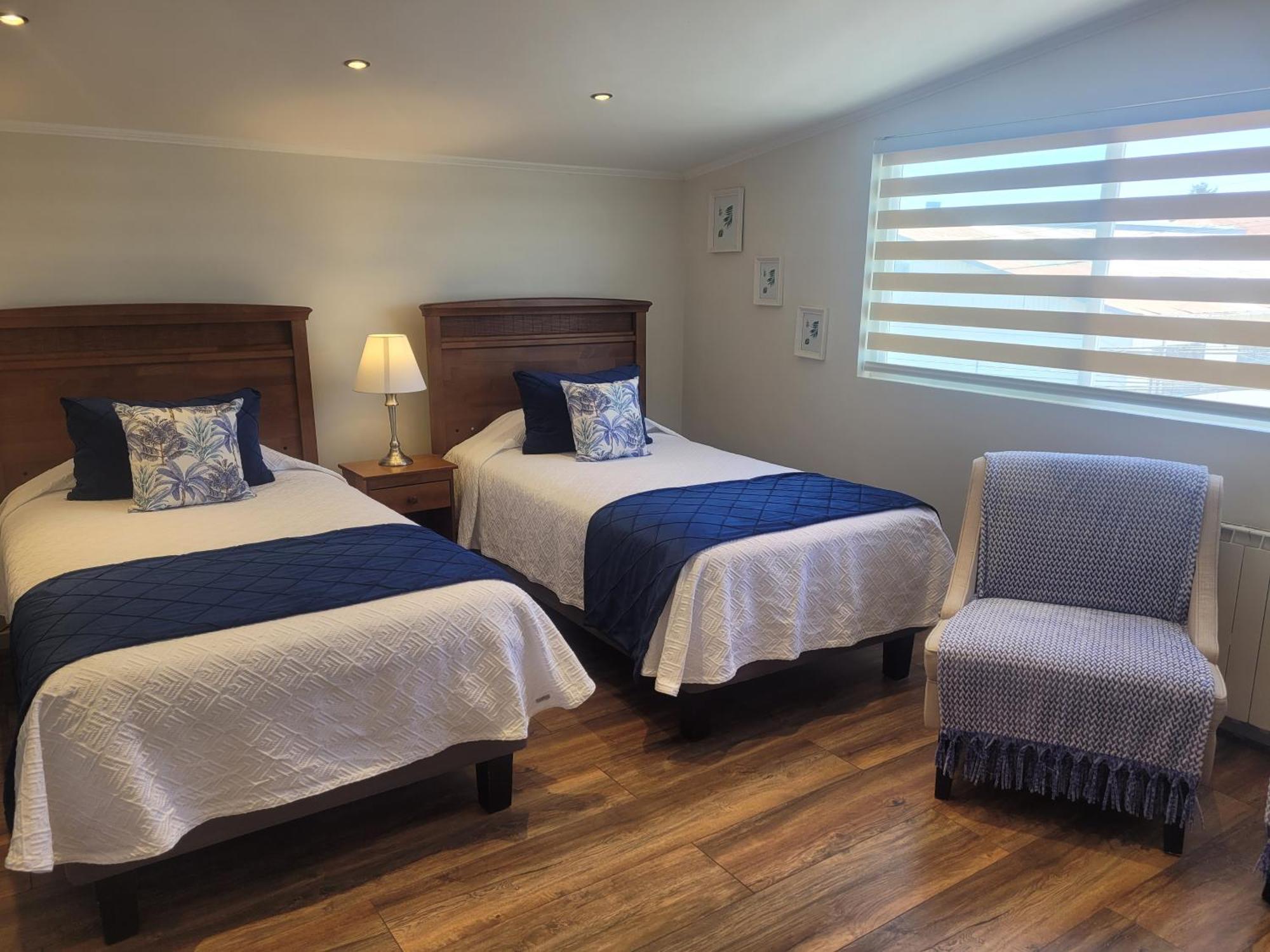 Hotel Puerta Del Lago Puerto Varas Eksteriør billede