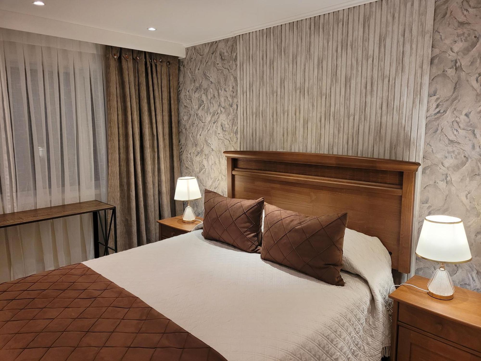 Hotel Puerta Del Lago Puerto Varas Eksteriør billede
