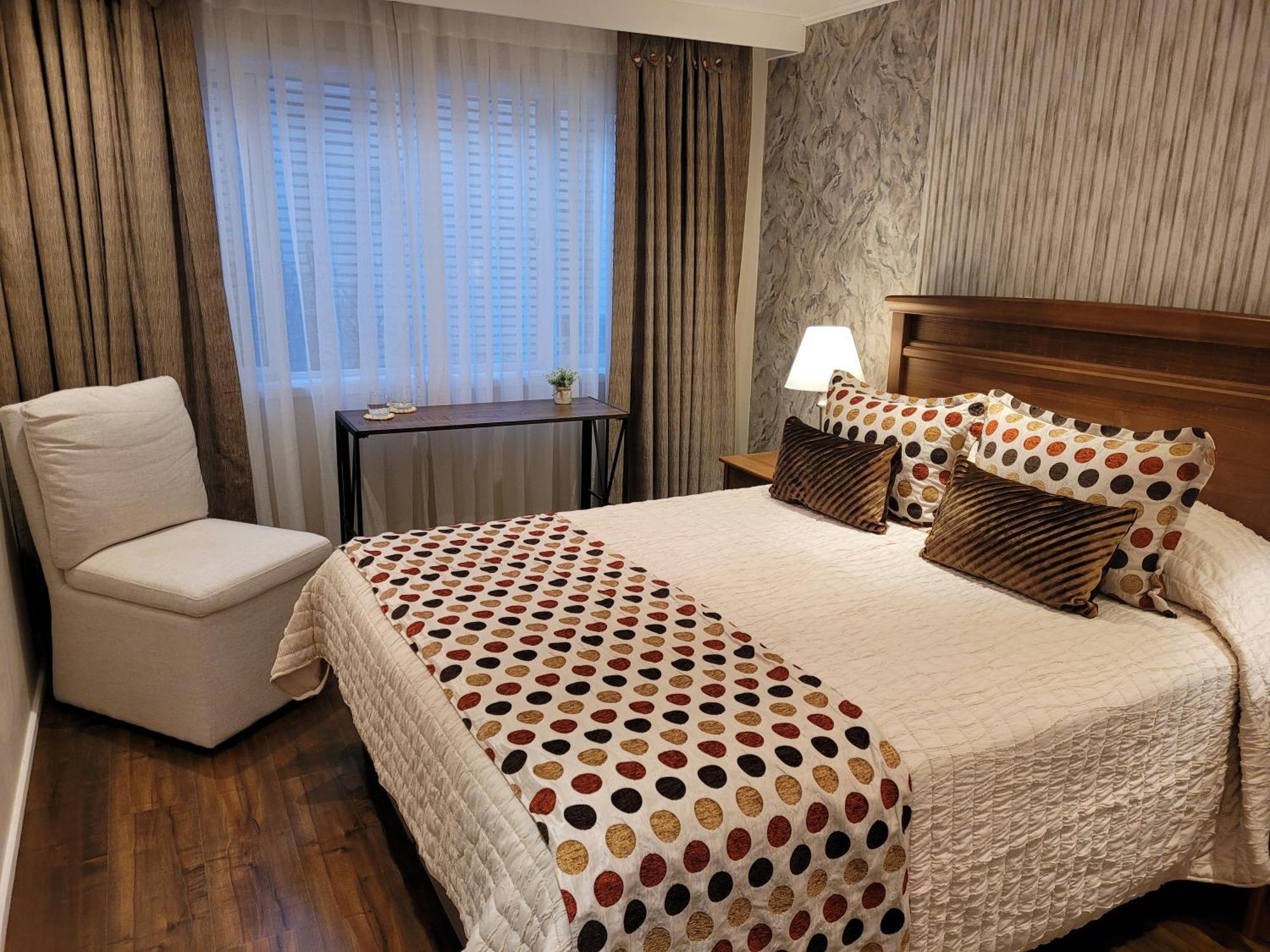 Hotel Puerta Del Lago Puerto Varas Eksteriør billede